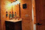 Elk Lodge Lower level King bathroom
